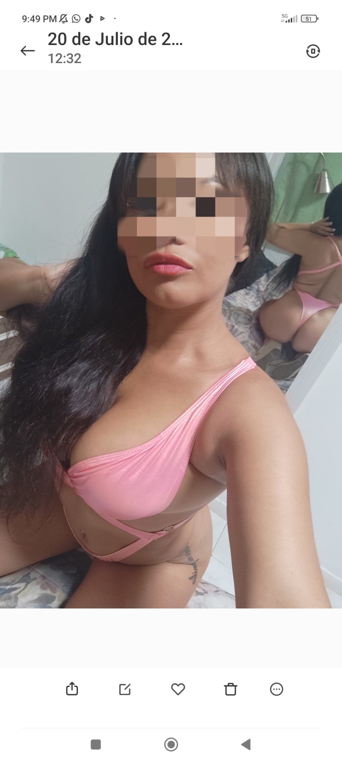 Latina encantadora