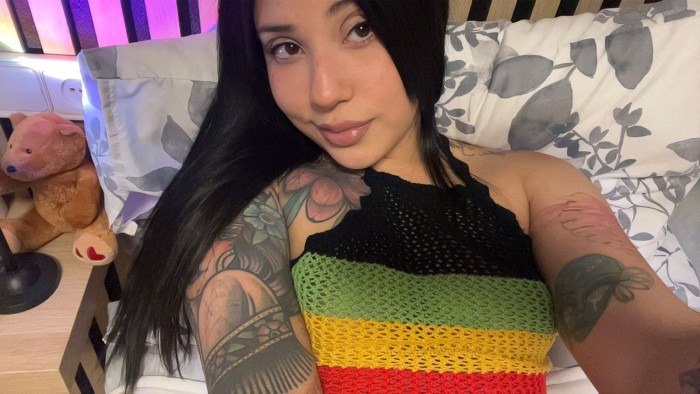 Novedad jovencita universidad