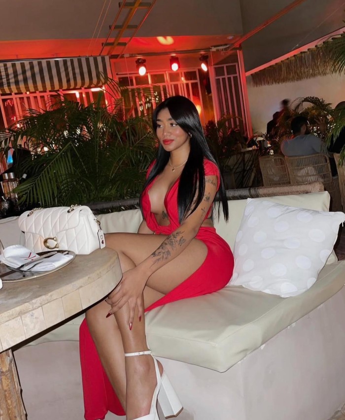 EN AGUADULCE , SOY LA CHICA QUE BUSCAS