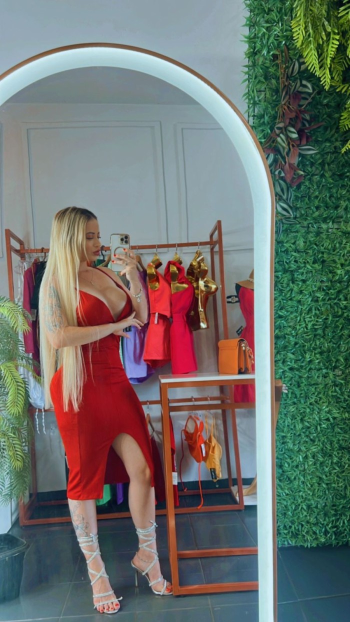 Brasilena Caliente