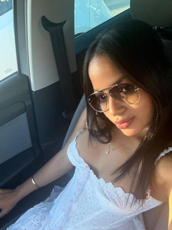 JOVENCITA COLOMBIANA INDEPENDIENTE