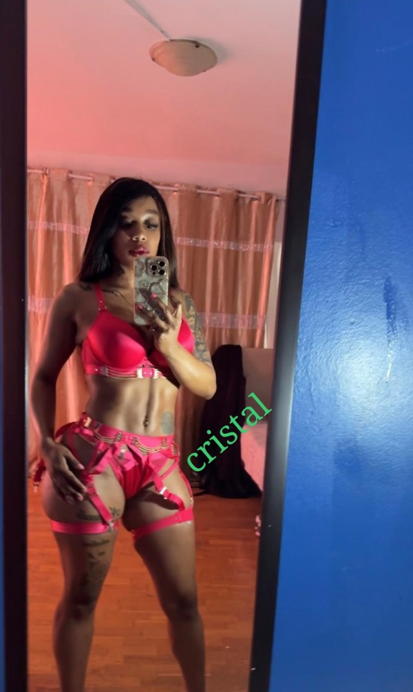 5 Chicas guapas y fiesteras novedad