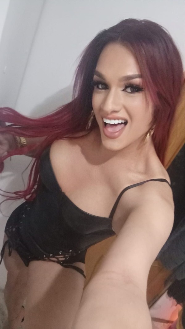Morenaza viciosa cachonda tu mejor opcion xl