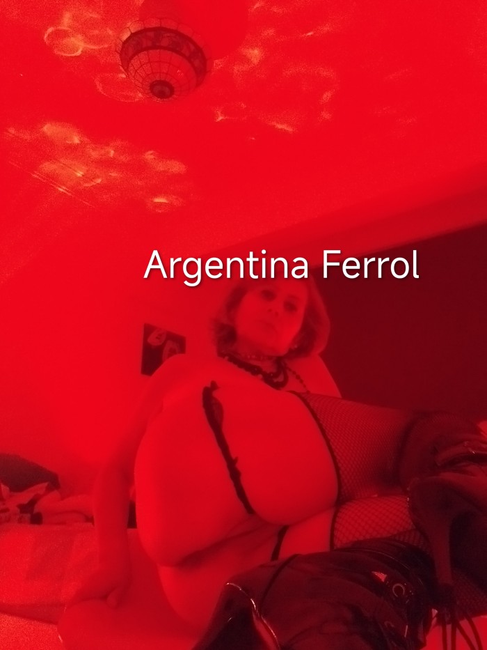 TÚ MILF DE CONFIANZA,RESPONDO WHATSAPPS