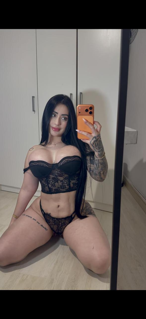 BELLA DIOSA DE CURVAS UNICAS FOGOSA CAÑERA FIESTERA LATINA NOVEDAD