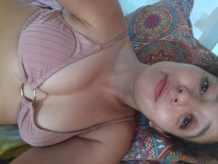 Española no profesional sin sitio muy caliente