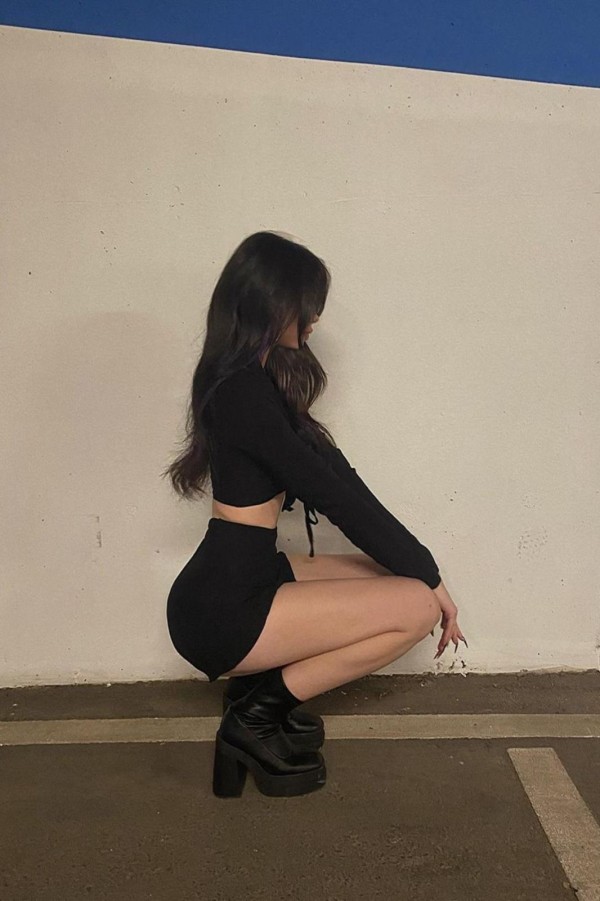 Estrella muy complaciente y atractiva