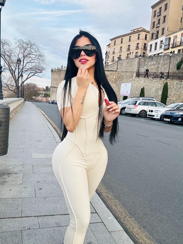 CRISTAL LA DIOSA DE LA SENSUALIDAD EXPERTA EN LLEVARTE AL CLÍMAX!!