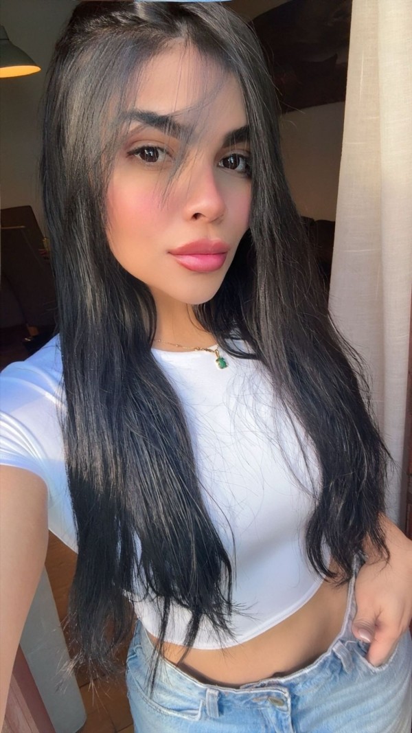 CRISTAL LA DIOSA DE LA SENSUALIDAD EXPERTA EN LLEVARTE AL CLÍMAX!!