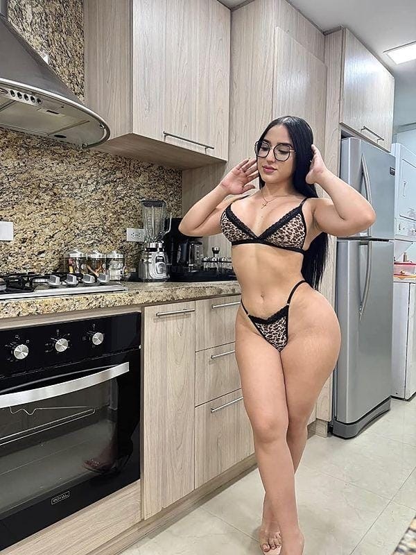 DIOSA DEL FRANCÉS ENSALIVADO