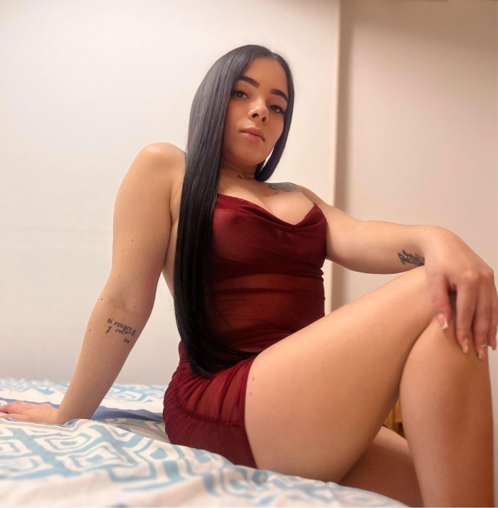 Ven a follarte este chochito rosadito CON PACKS