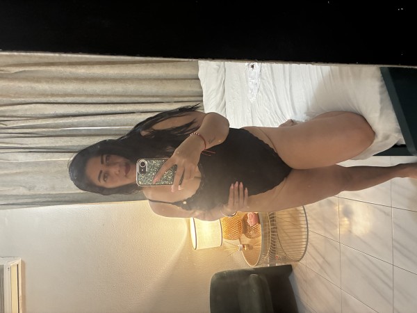 Venezolana seductora y apasionada
