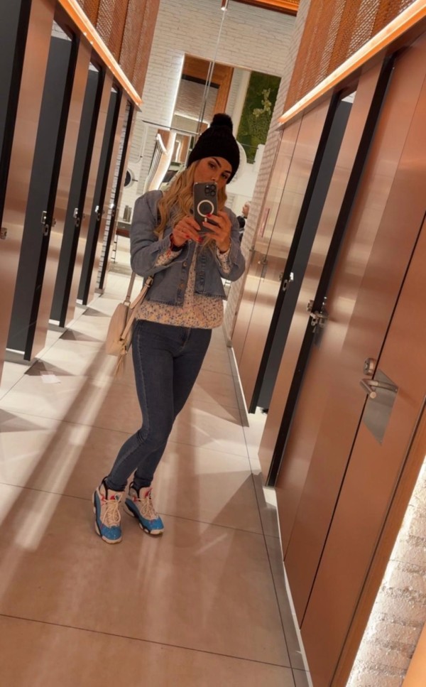 MADURITA SEXY