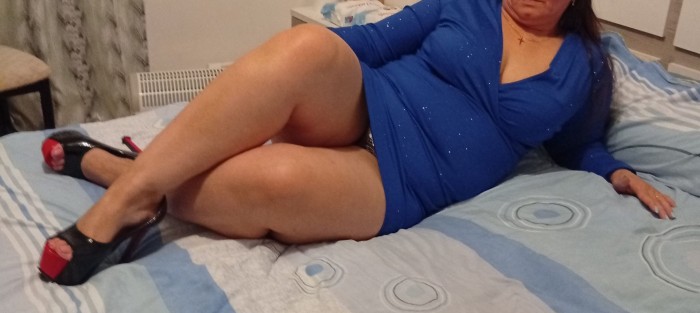 DIANA – CALIENTE, ENTREGADA Y MUY JUGUETONA