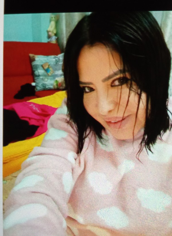 Susan madurita cachonda y traviesa