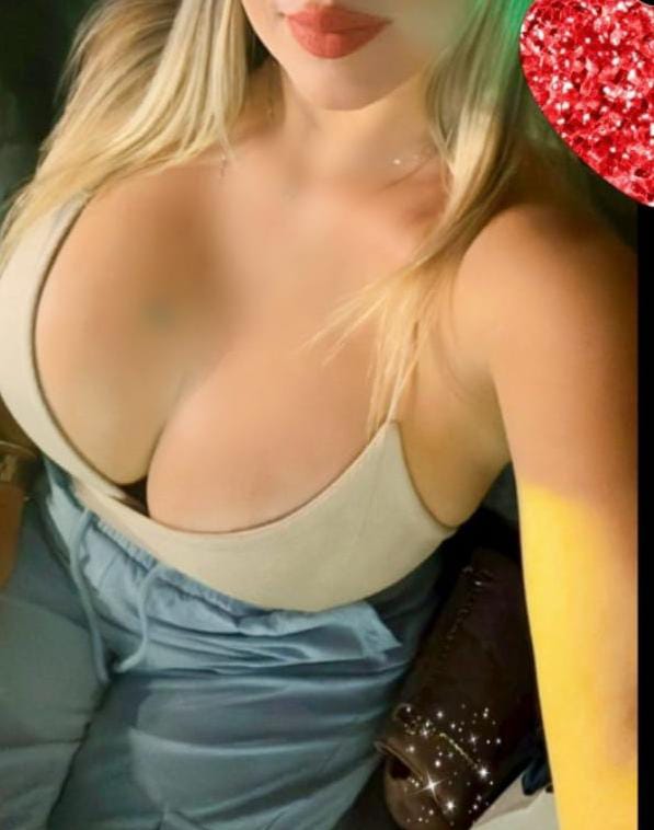 HERMOSA MASAJISTA DISPONIBLE EN IGUALADA. PACK DE HORAS!! Fotos reales