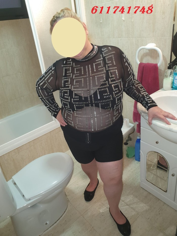 MADURITA RUBIA ESPAÑOLA SEVILLANA CURVY REGRESO