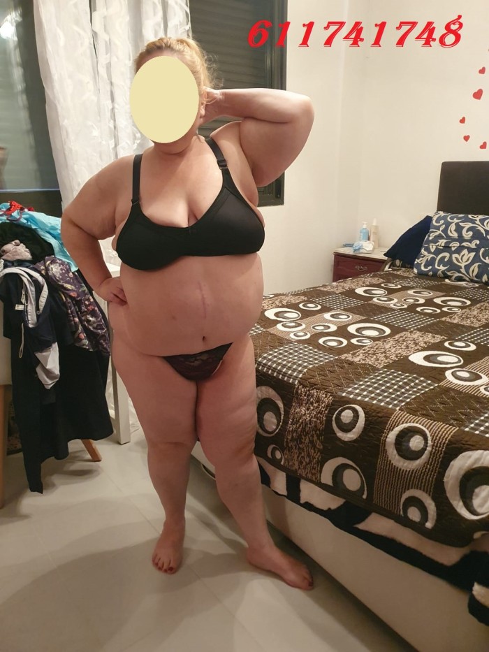 MADURITA RUBIA ESPAÑOLA SEVILLANA CURVY REGRESO
