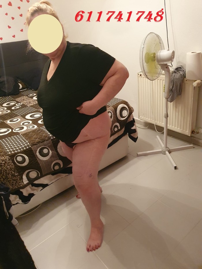 MADURITA RUBIA ESPAÑOLA SEVILLANA CURVY REGRESO