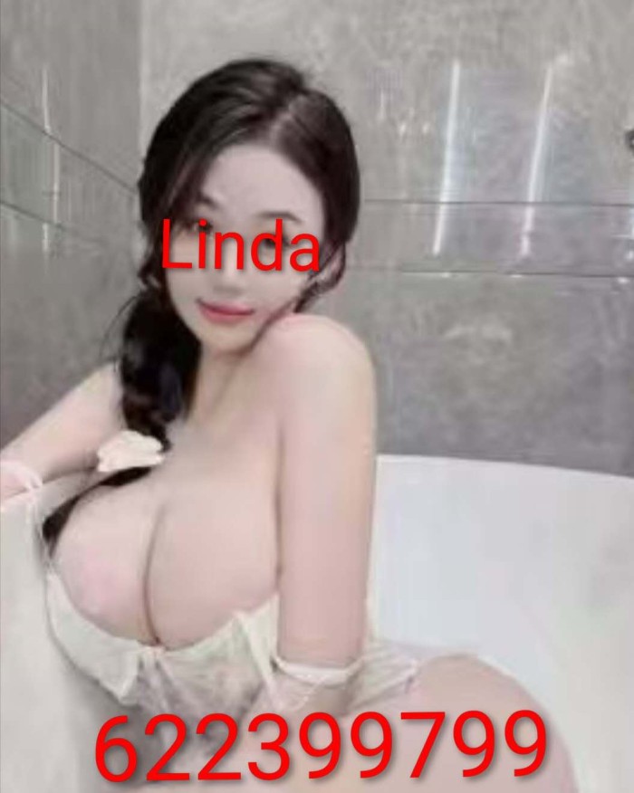 chica muy guapa trabaja bien