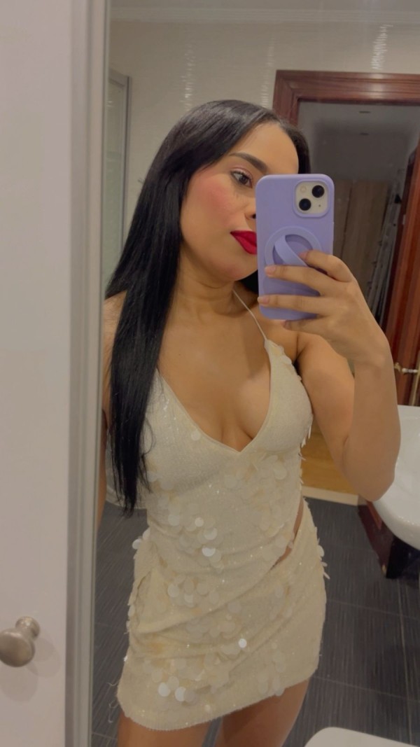 JOVENCITA COLOMBIANA INDEPENDIENTE