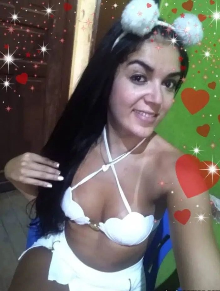 VERSATIL POLLONA LECHERA ADICTA AL PLACER