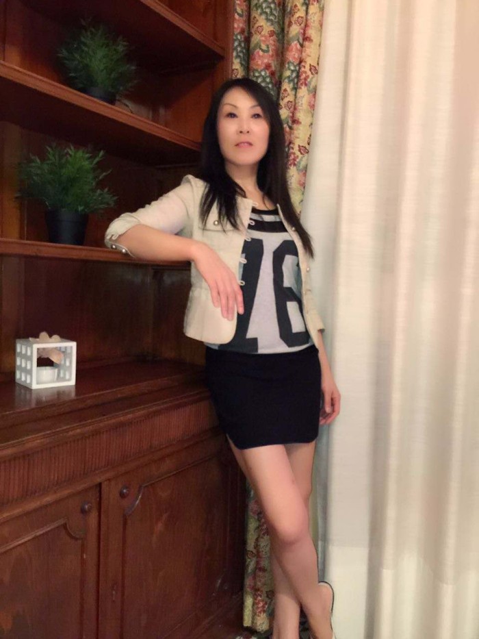 Chica muy guapas trabajar bien