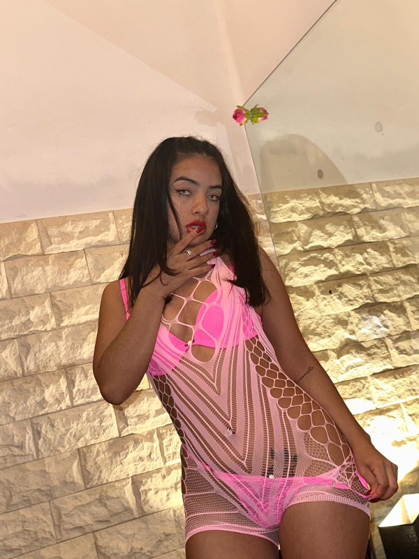 MILENA LA MAS HOT DE BENETUSSER