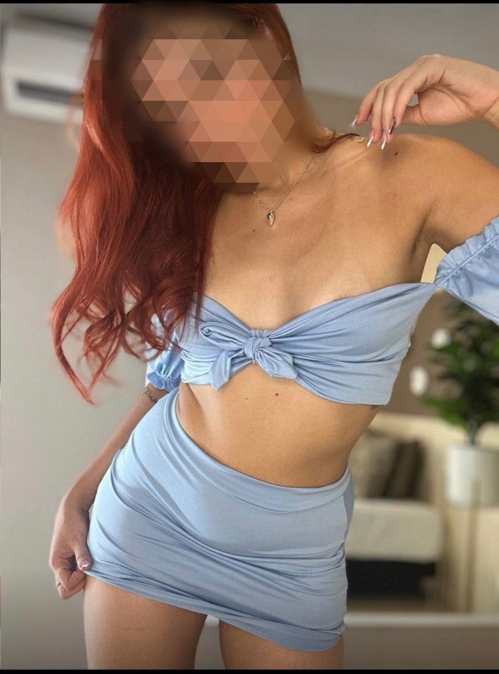 DATE UN CAPRICHO SENSUAL DELGADITA PELIROJA