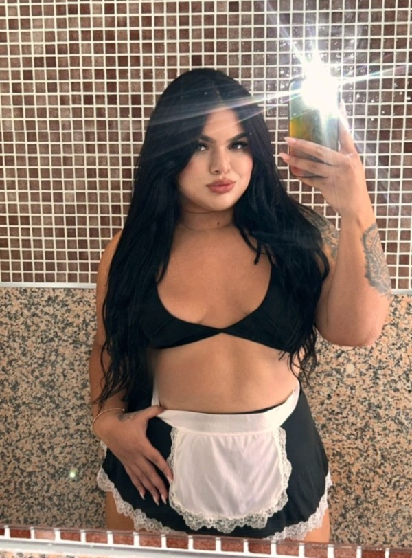 Latina PUTONA todo una diosa en la cama ven compruébalo