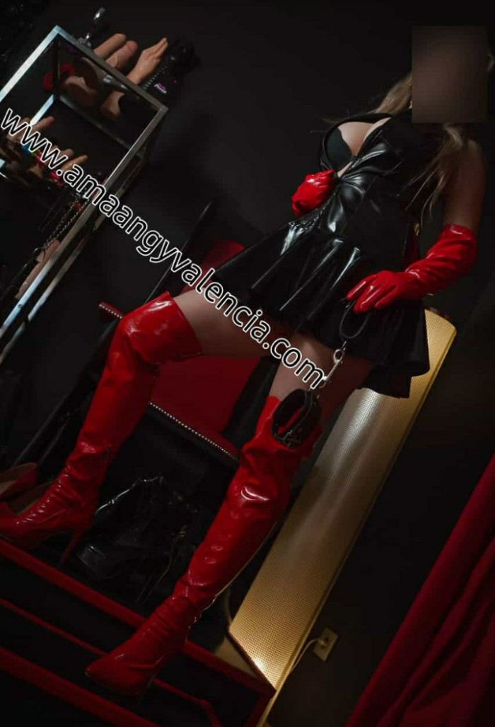 Bdsm,fedom,arnés,sala equipada en Valencia