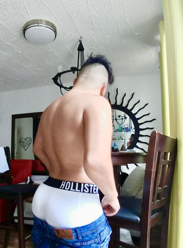 CULAZO POLLON TODO EN UNO! CON PISO PROPIO