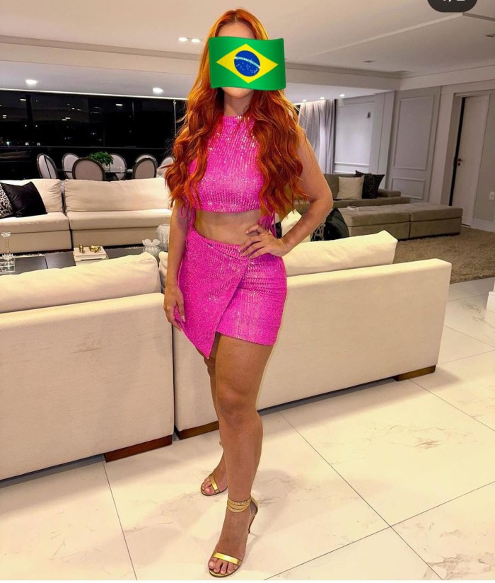 Layla brasilena esta vuelta