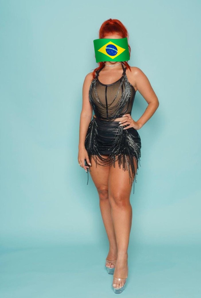Layla brasilena esta vuelta