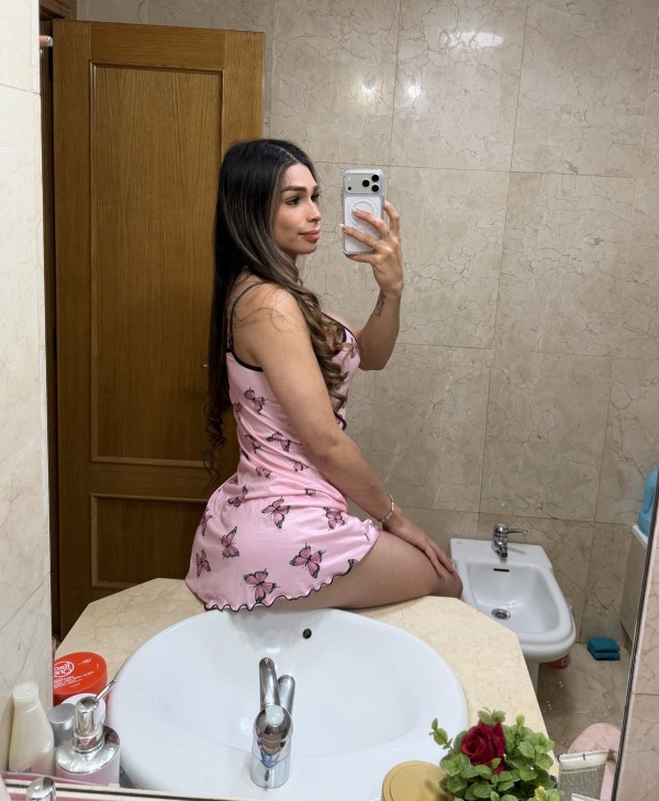 NOVEDAD EN TU CIUDAD  JOVENCITA DE 24 AÑITOS COLOMBIANA LLÁMAME Y CONÓCEME