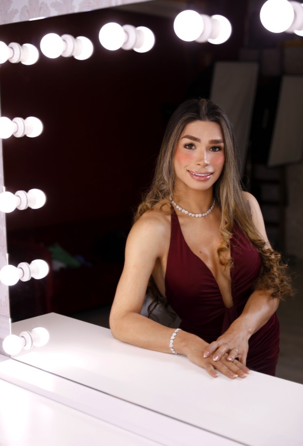 NOVEDAD EN TU CIUDAD  JOVENCITA DE 24 AÑITOS COLOMBIANA LLÁMAME Y CONÓCEME