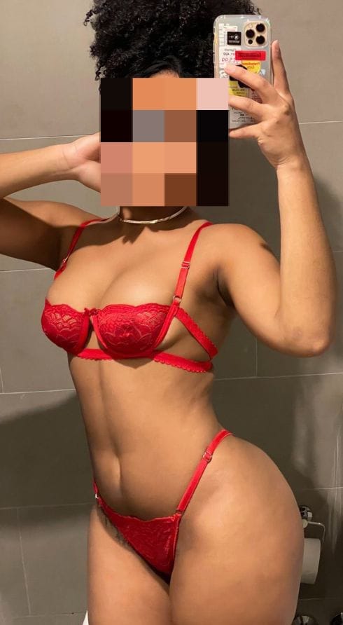 Dulce masajista erotica