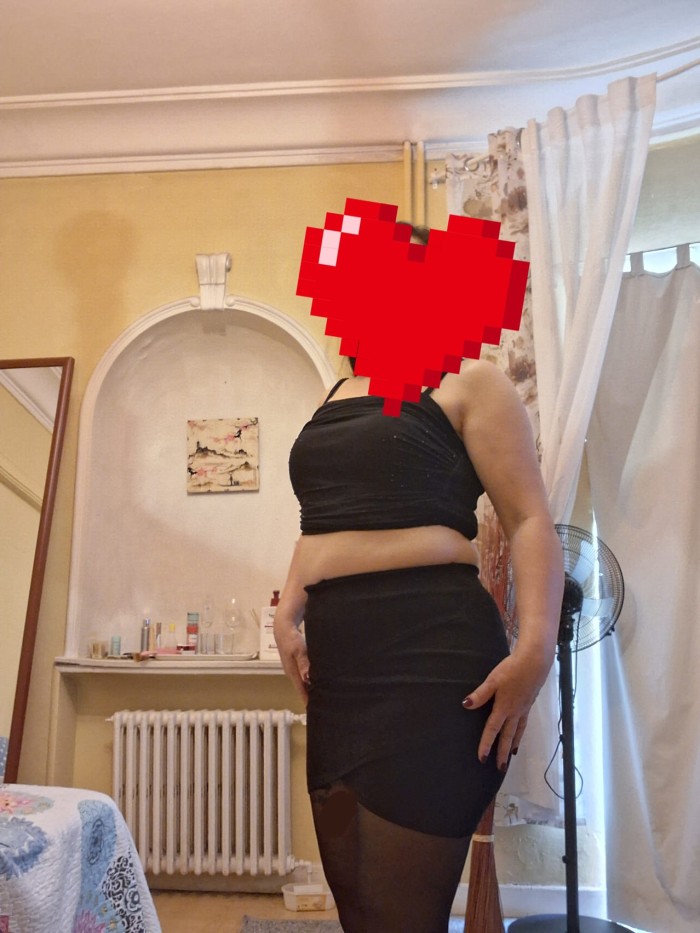 SENSUAL ARDIENTE COMPLACIENTE BOMBA DE SEXO