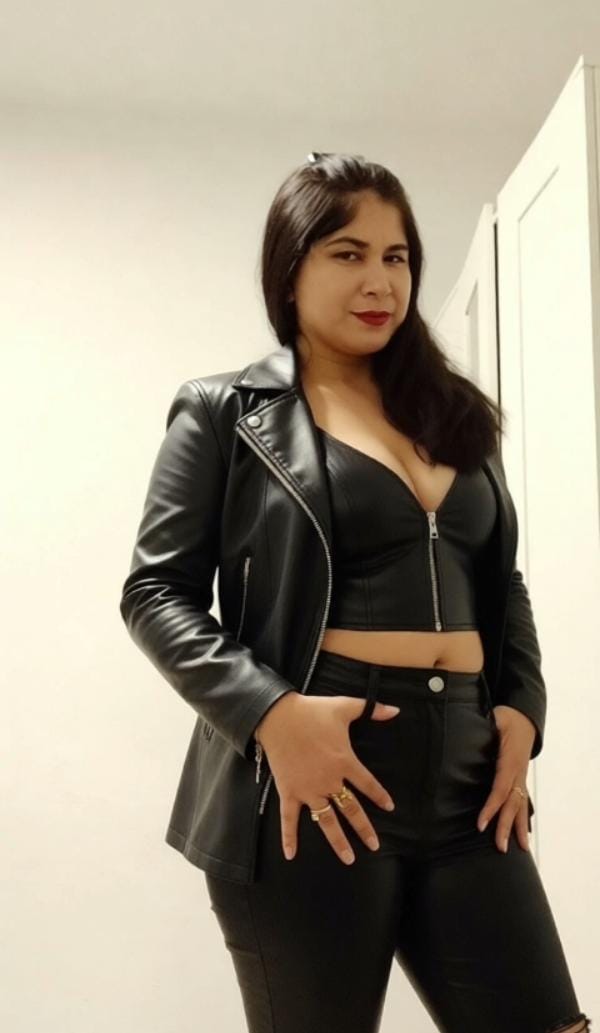 Fátima besucona fiestera y fogosa