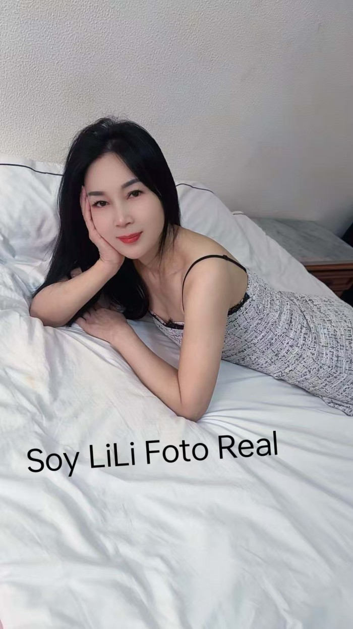 Nueva Chica asiática china cariñosa guapísima