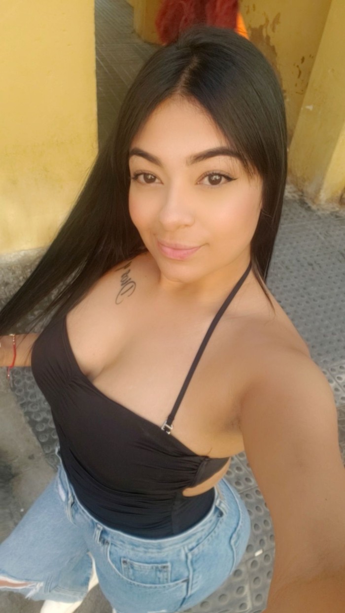 LO QUE TENGO ENTRE LAS PIERNAS PARA TI