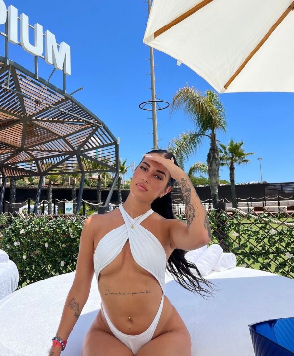 ANA-PERFECTA PARA TI PASIONAL Y DIVERTIDA