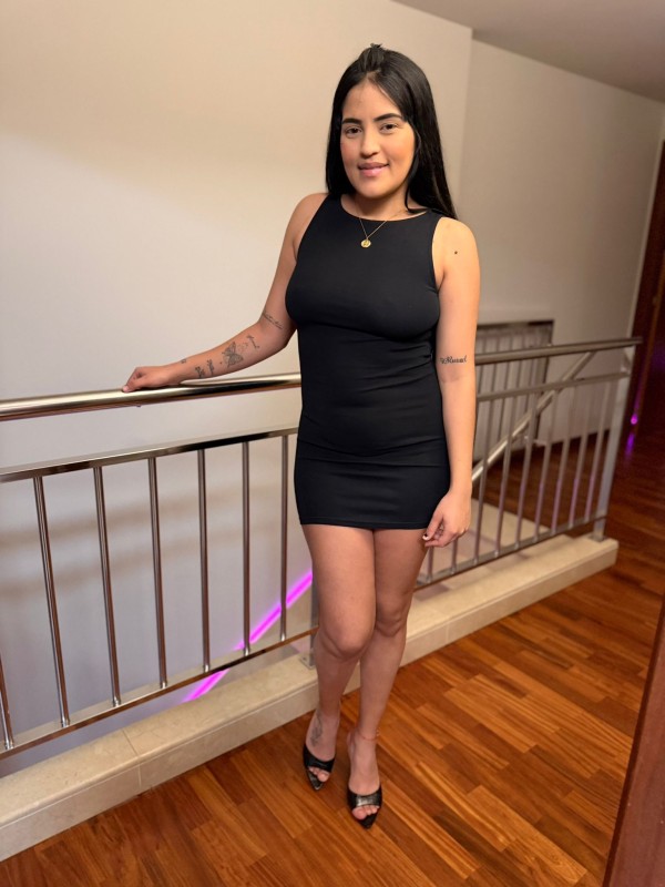 NIKOL – JOVENCITA CON GANAS