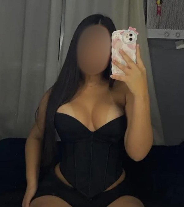 ENTREGADA CACHONDA IMPLICADA ANSIOSA DE PLACER