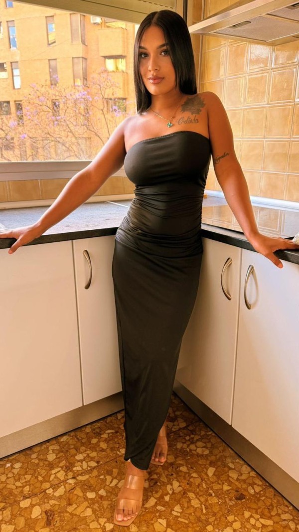 Soy ERIKA JOVENCITA,, COMPLACIENTE y CARIÑOSA!!!! Vas a FLIPAR.