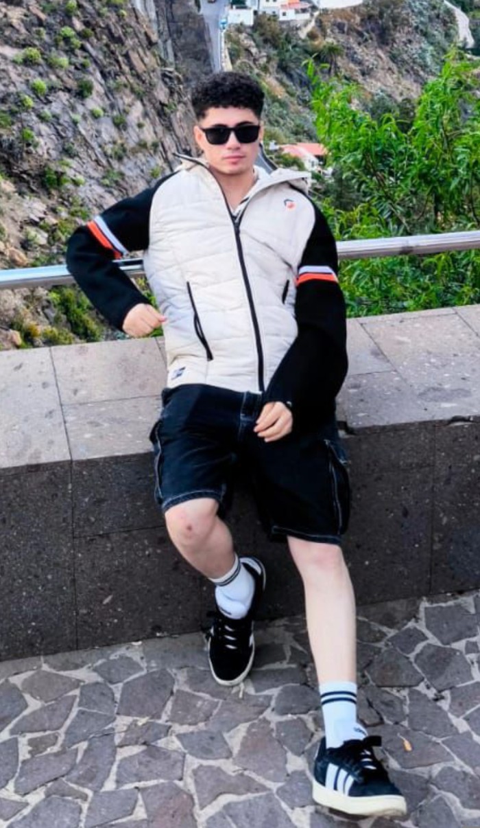 COLOMBIANO DE LUJO EXPLOSIVO Y CAÑERO, SIN LIMITES