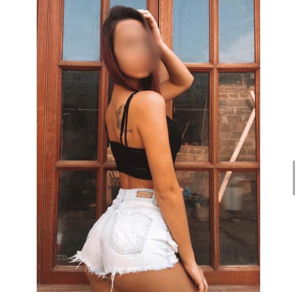 LATINA MUY ARDIENTE, SENSUAL Y PROVOCATIVA