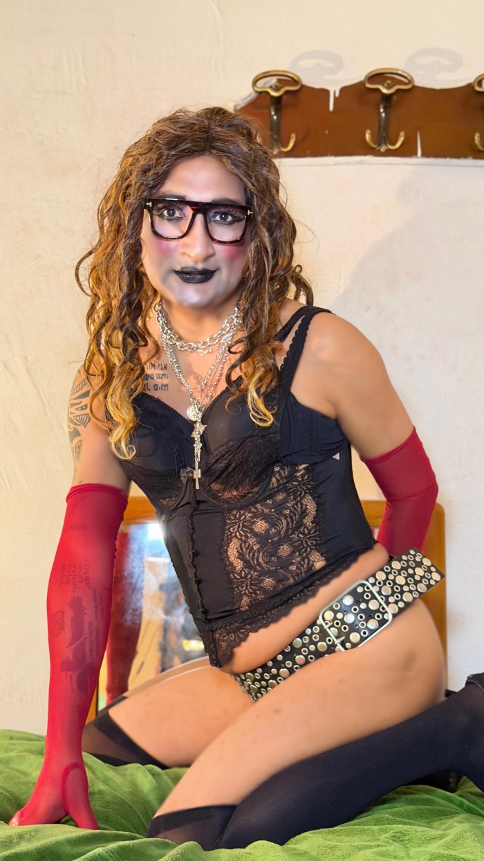 Sexi CD-travesti, en BCN Casados y Maduros