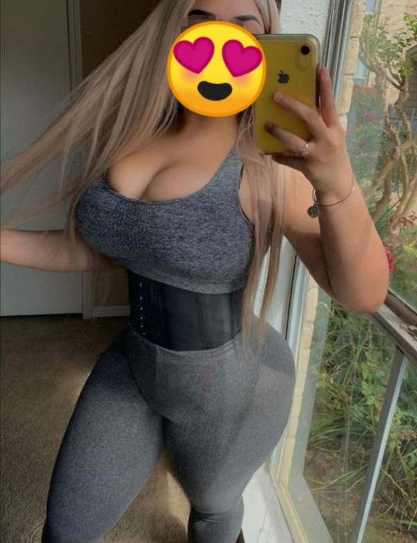 RUBIA EXPLOSIVA PIVONAZO TETAZAS INCREÍBLE! OLESA