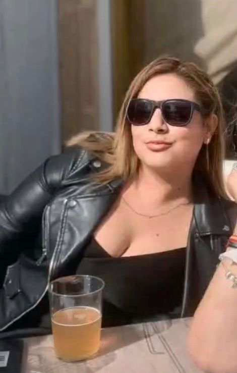 NAIRA TETAZAS 29 AÑOS CHICA RELLENITA MUY SEXUAL